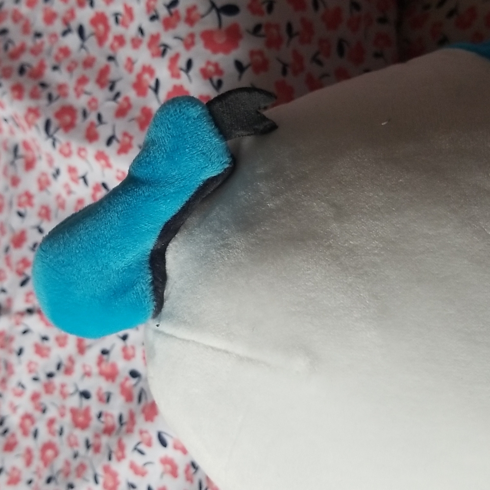 Brand new Squishmallows Disney Donald Duck Pillow 8” - Picture 7 of 9
